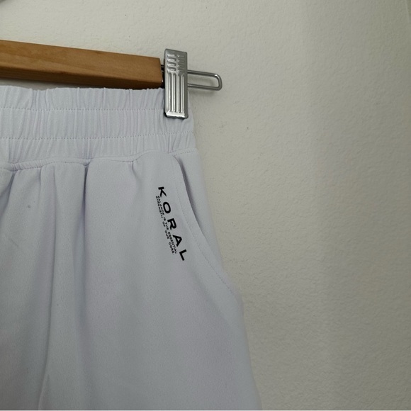 KORAL Gemini Crepe Tennis Skort White Elastic Waist Size Large Women’s NWT - Picture 6 of 11